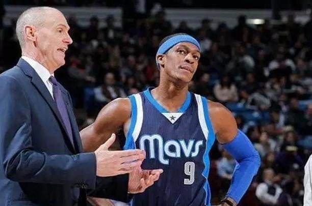 找中场身后 找中场身后