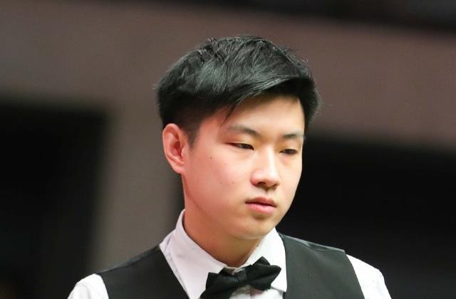 以更坚定 以更坚定